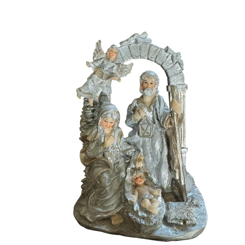 Vintage Lincolnshire Nativity Scene Vintage 11" Silver Open box
